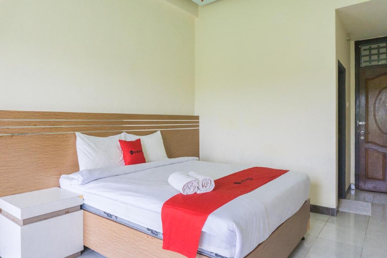 Reddoorz @ Tambolaka Sumba Hotel Lokokaki Kültér fotó